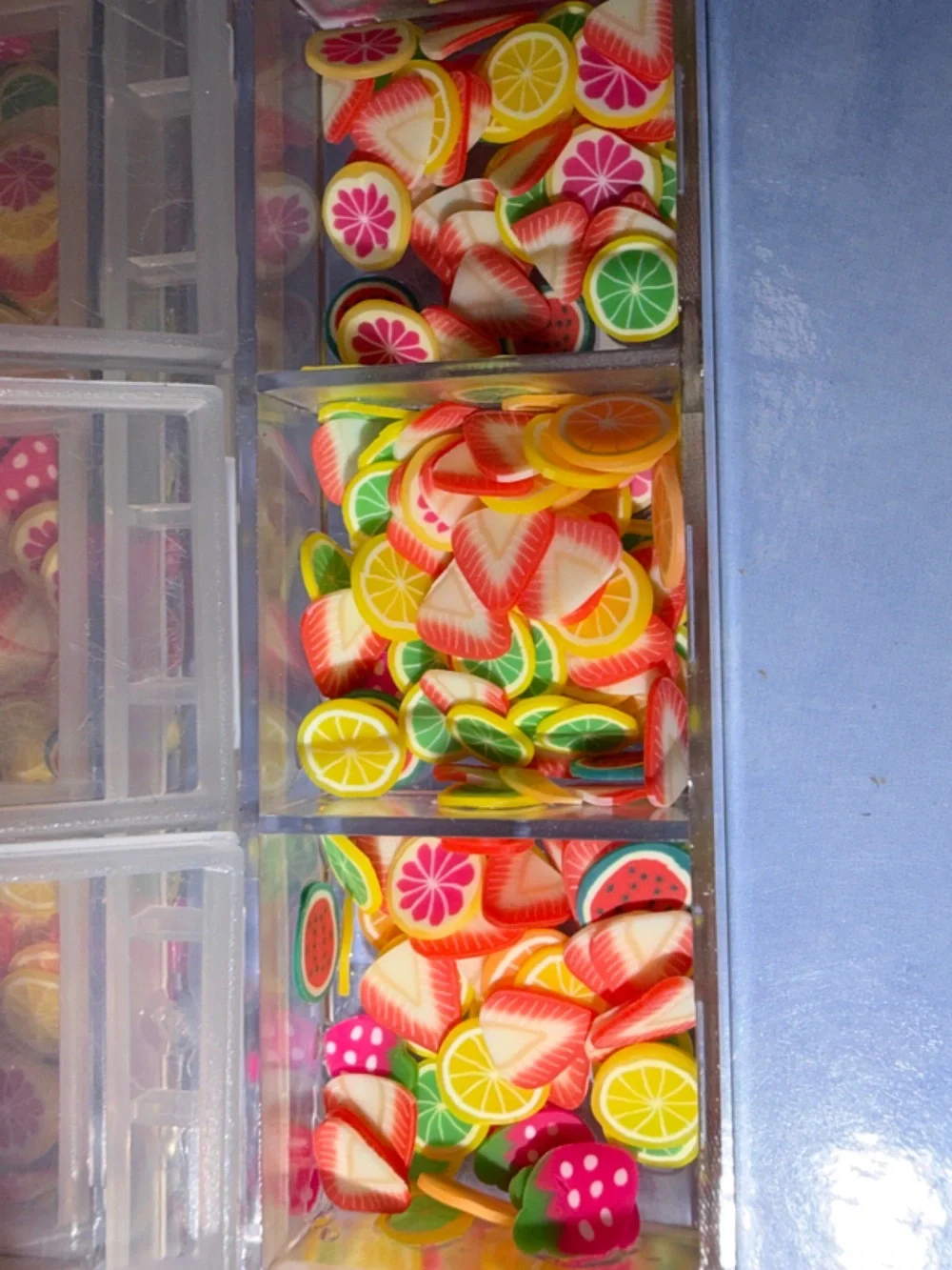 Nail Art Rhinestone & Fruit Slice Sequin Kit - Multicolor